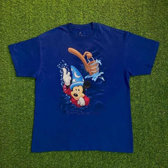 HANES- WALT DISNEY WORLD DISNEY MAGICAL MICKY MOUSE GRAPHIC UNISEX T-SHIRT - Picture 4 of 8